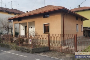 V251-993