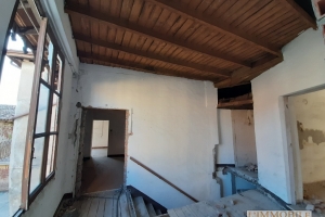 R135-93