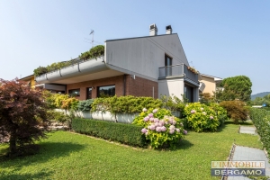 V150, VILLA DI SERIO